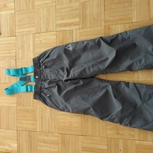Gerry size small 7/8 kids snow pants with suspenders